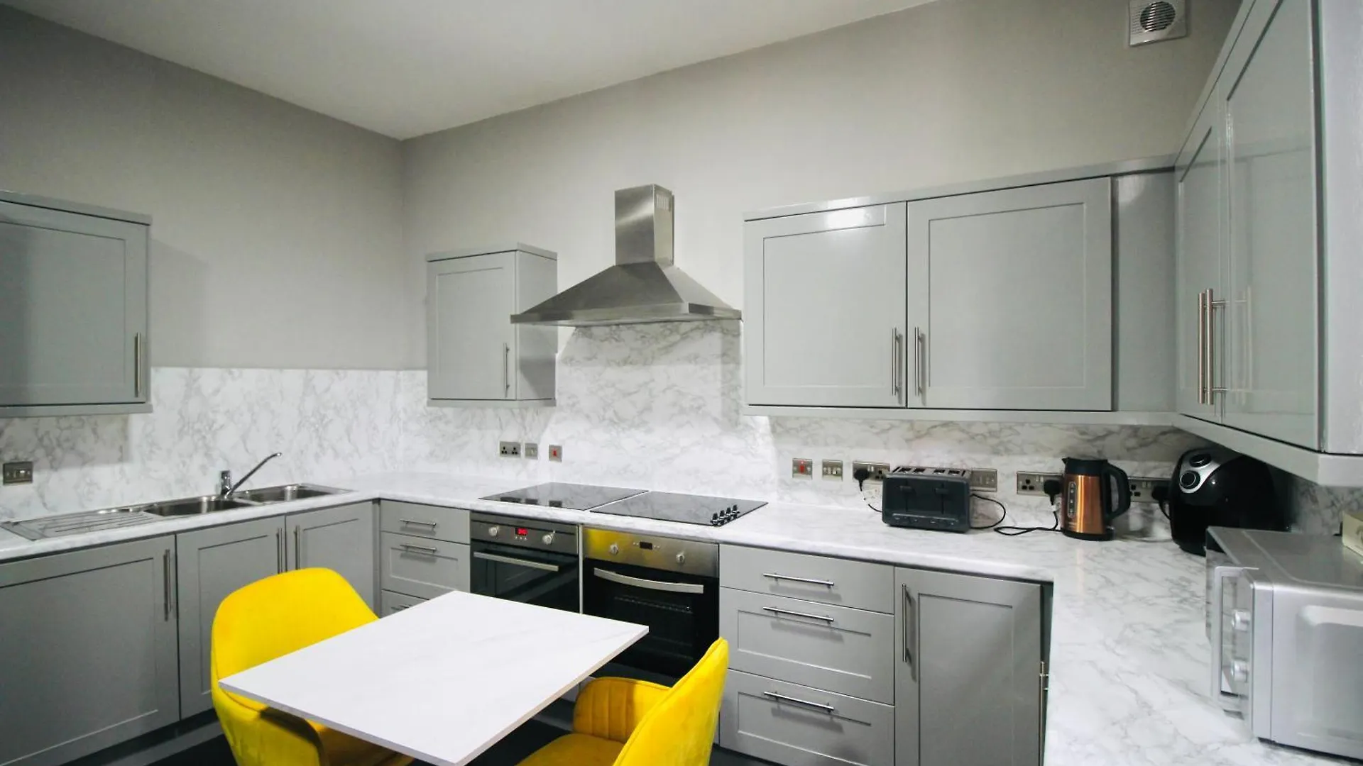Ne1 City Studios & Apartments Newcastle upon Tyne United Kingdom
